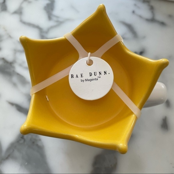 Rae Dunn Mug & Cover - Picture 2 of 4